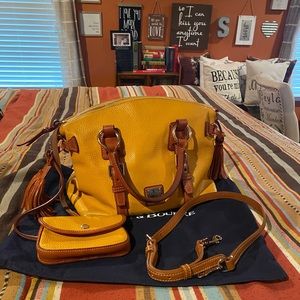 Dooney & Bourke mustard yellow purse.